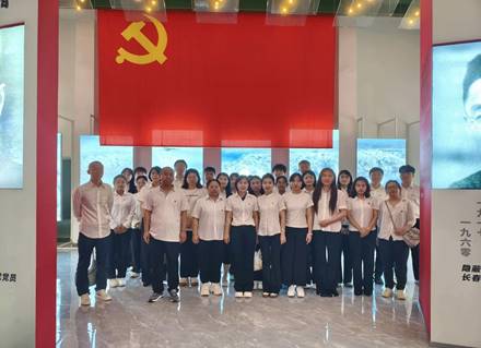 说明: fe512317476292e37f49660a9d521a7b