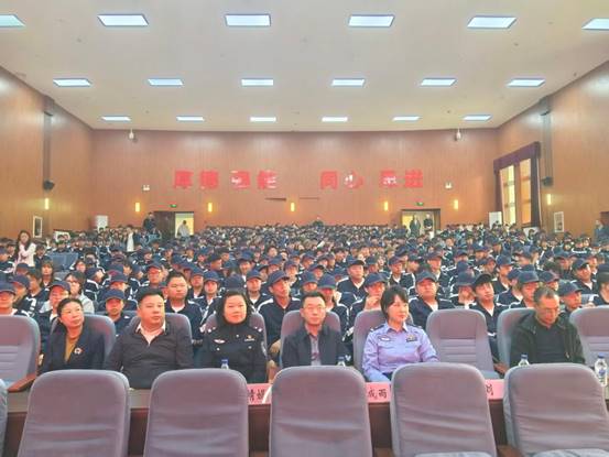 说明: c2b8c1d7cd35d369aa2ec168f185ab7c