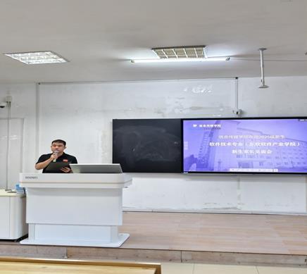 6733b37617afcaab60eaa474cf421d8