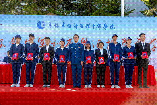 说明: _U8A8263