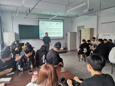 475341f0305cfe3888e4161a8cacbb6