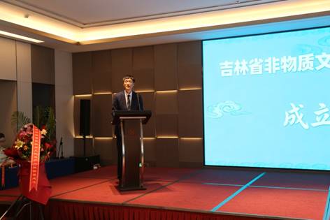 说明: E:\美育教研室\产教联盟成立大会\FS1A7239.JPG