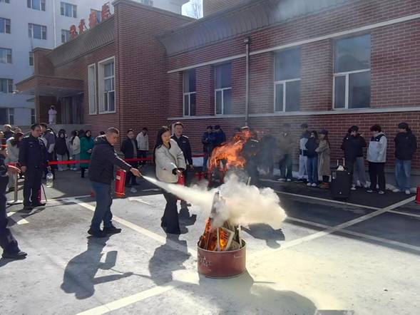 说明: d823b960a3f6a4850f5dcf6bd952fc29